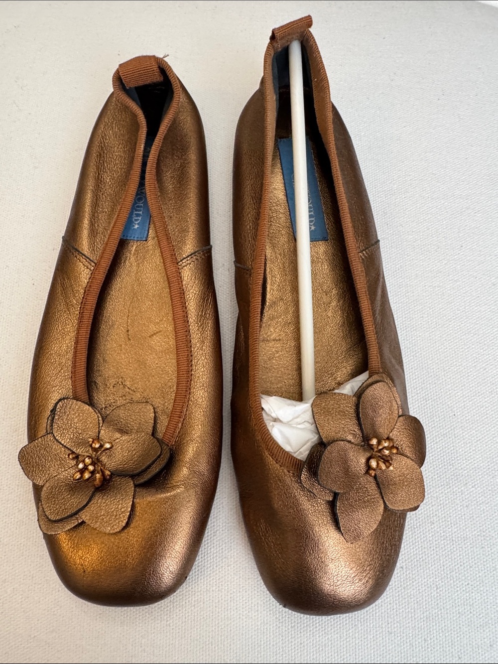 Vintage Hollywould Bronze Metallic Leather Flower Accordion Ballet Flats